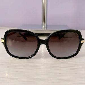 Michael Kors Women’s Adrianna II Oversized Sunglasses NEW💎